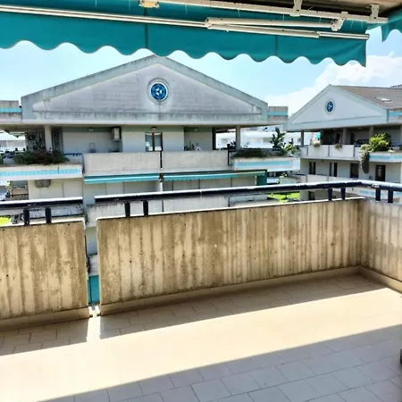 Attico Vista E Fronte Mare Zaffiroblu Con Posto Auto Apartment *