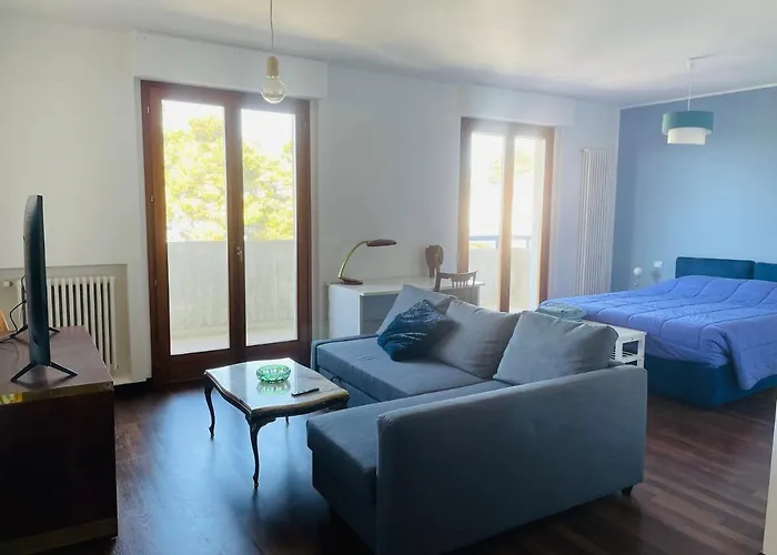 Attico Vista E Fronte Mare Zaffiroblu Con Posto Auto Montesilvano Marina